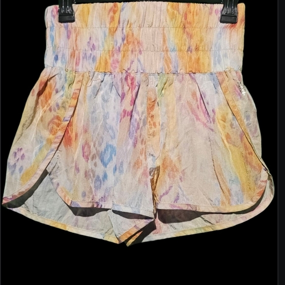 Free People Movement Leopard Multicolor EUC - Small - 26 Waist (30 Stretch) - Picture 2 of 6